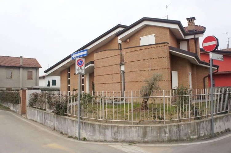 PRESTIGIOSA VILLA SINGOLA Carugate