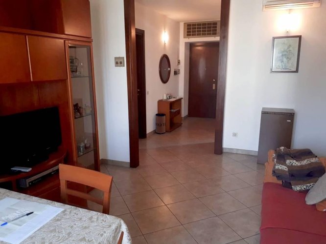 TRE LOCALI - ULTIMO PIANO!! Carugate