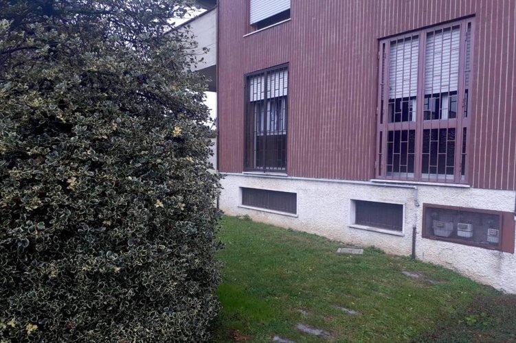 AMPIO QUATTRO LOCALI IN CENTRO PAESE Gorgonzola