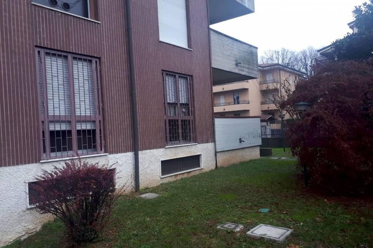 AMPIO QUATTRO LOCALI IN CENTRO PAESE Gorgonzola