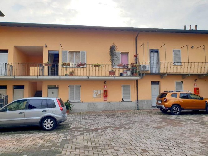 BILOCALE SU DUE LIVELLI
