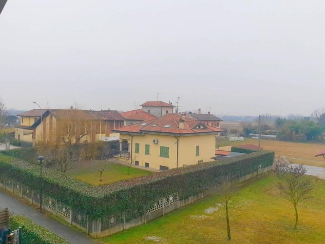 TRE LOCALI DUPLEX CON VISTA PANORAMICA Gessate