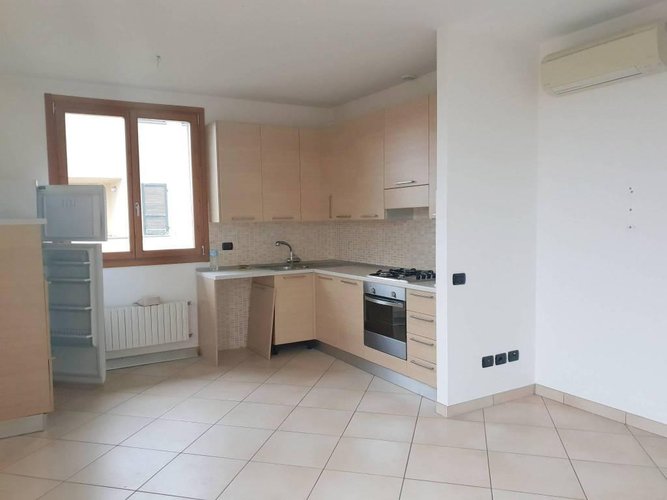 TRE LOCALI DUPLEX CON VISTA PANORAMICA Gessate