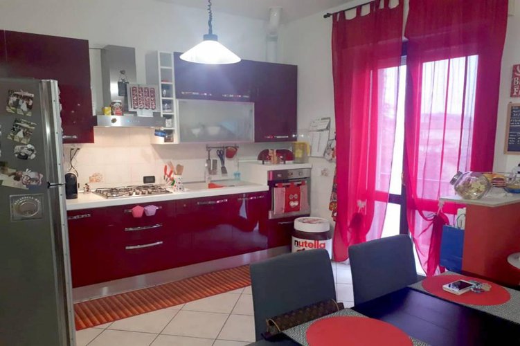 TRE LOCALI ULTIMO PIANO Mezzago