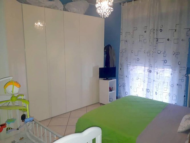 TRE LOCALI ULTIMO PIANO Mezzago