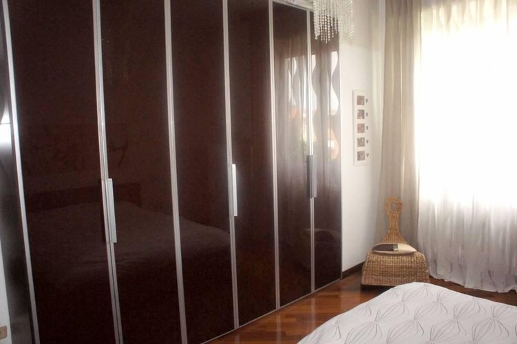 TRE LOCALI IN CENTRO PAESE Carugate