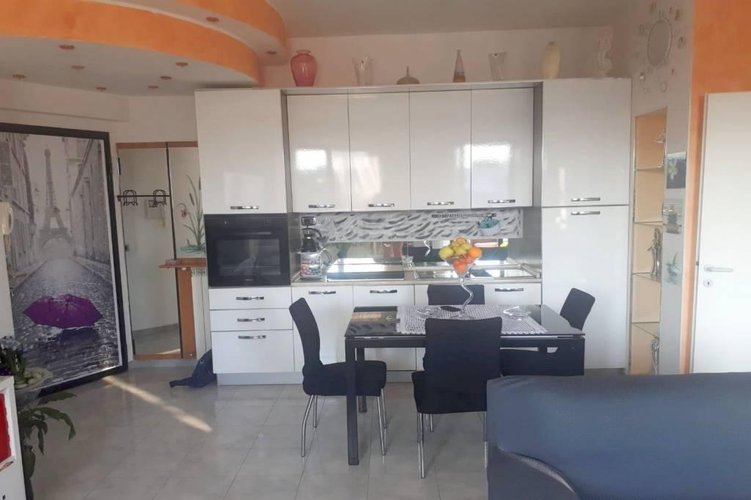 TRE LOCALI CON TERRAZZO E DOPPI SERVIZI Pozzo d'Adda