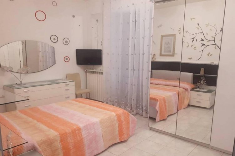 TRE LOCALI CON TERRAZZO E DOPPI SERVIZI Pozzo d'Adda