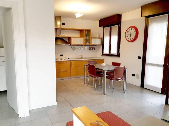 TRE LOCALI DUPLEX CON GIARDINO Masate