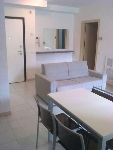 Nuovo bilocale arredato Lecco Lecco