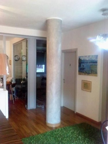 spazio commerciale in palazzina d'epoca. Olgiate Molgora