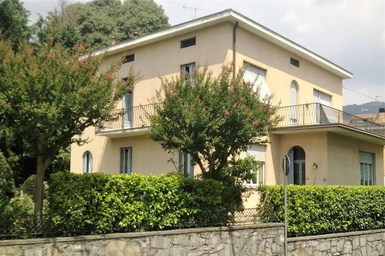 villa in posizione centrale Olgiate Molgora