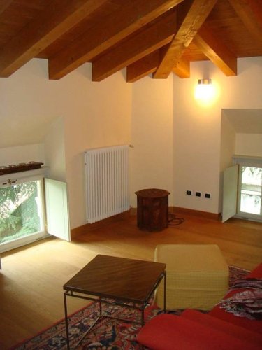 SIGNORILE APPARTAMENTO IN CONTESTO UNICO Lecco