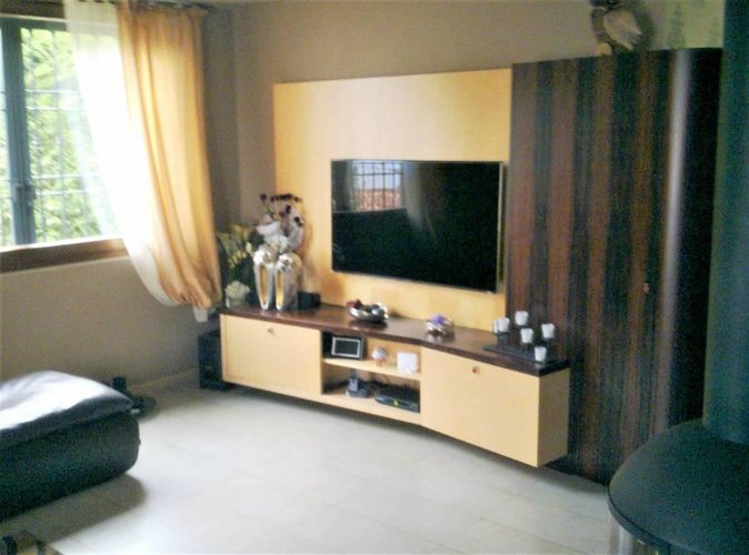 Prestigiosa villa con vista panoramica Oggiono