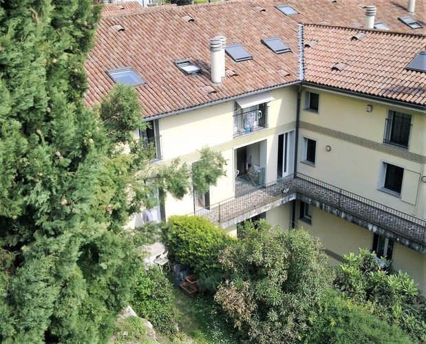 Trilocale all'asta in recente contesto Lecco