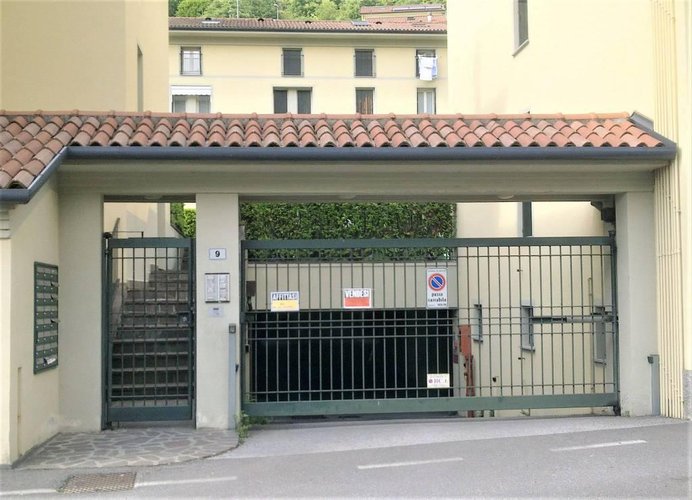 Trilocale all'asta in recente contesto Lecco