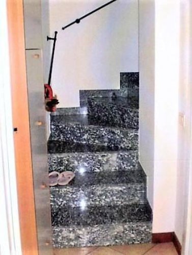 Trilocale all'asta in recente contesto Lecco