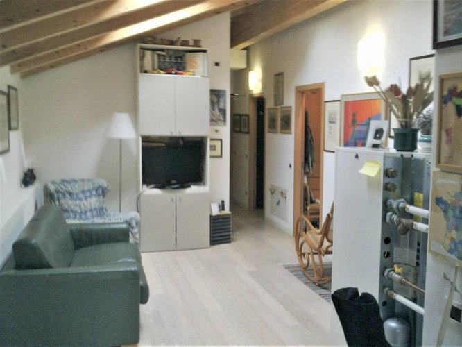 SIGNORILE E PRESTIGIOSO APPARTAMENTO Lecco