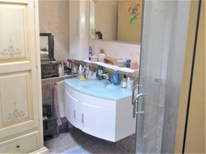 SIGNORILE E PRESTIGIOSO APPARTAMENTO Lecco