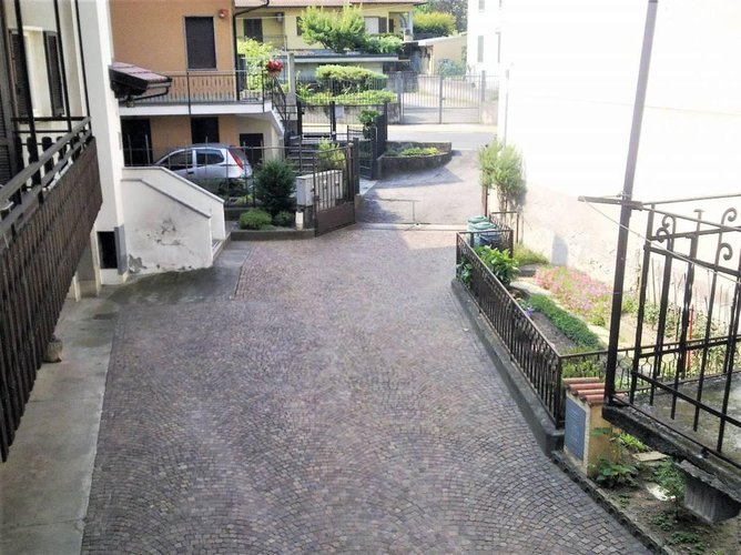 Grazioso trilocale arredato Delebio