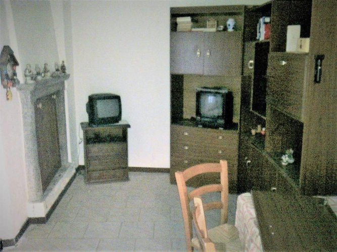 Grazioso trilocale arredato Delebio