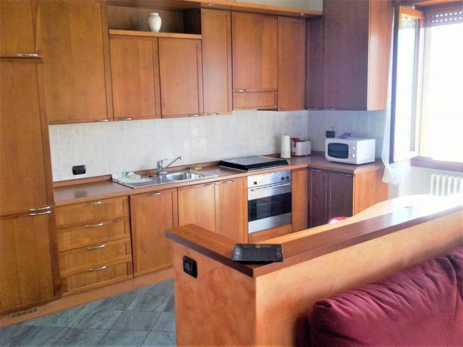 Panoramico trilocale con vista lago. Lierna