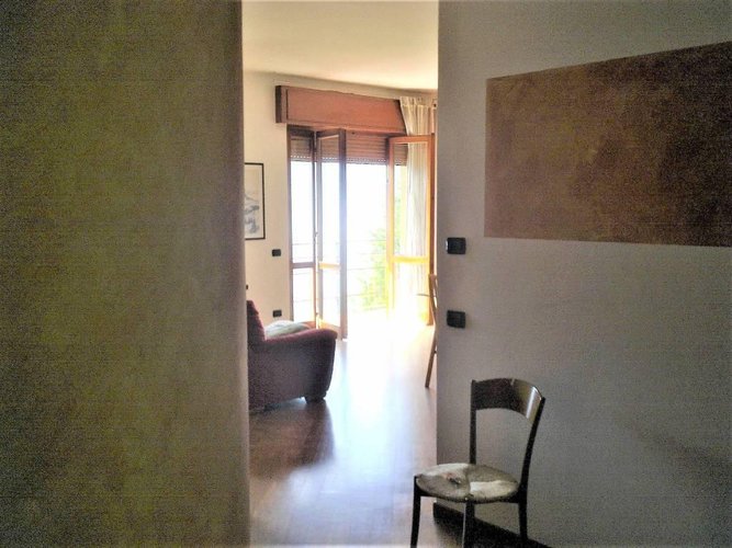 Panoramico trilocale con vista lago. Lierna