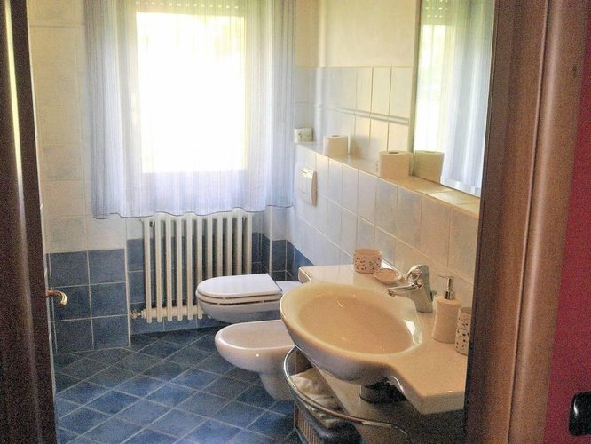 Panoramico trilocale con vista lago. Lierna