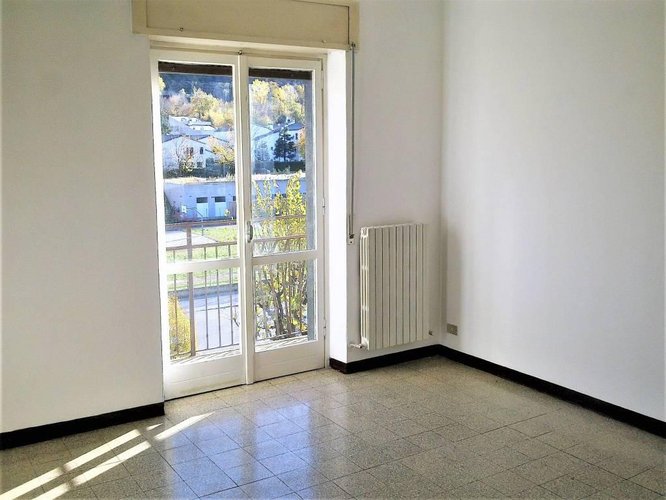 Luminoso quadrilocale Malgrate