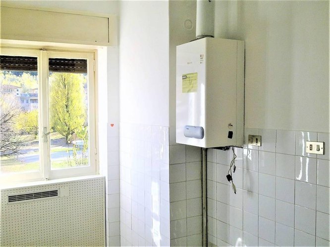 Luminoso quadrilocale Malgrate