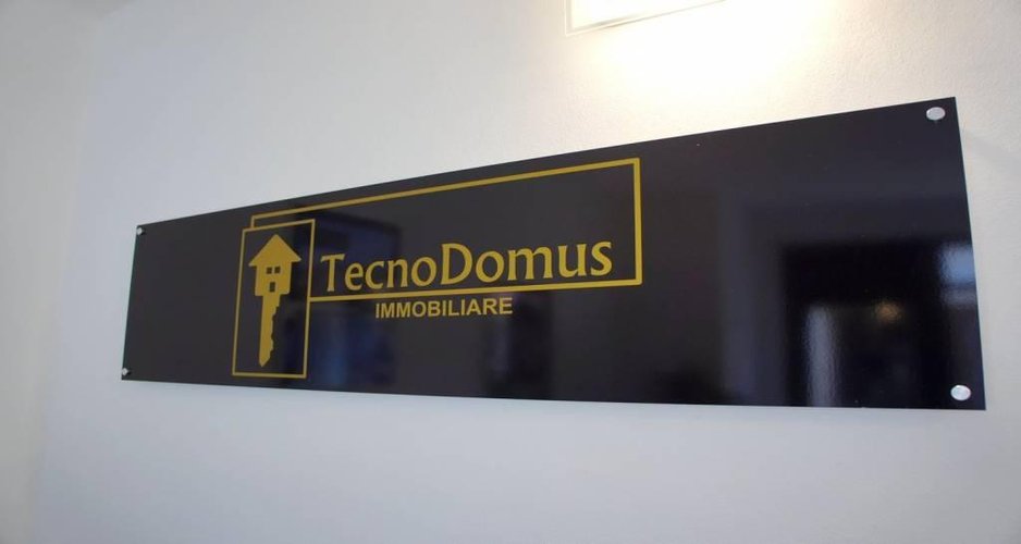 MONOLOCALE IN CORTE Cambiago