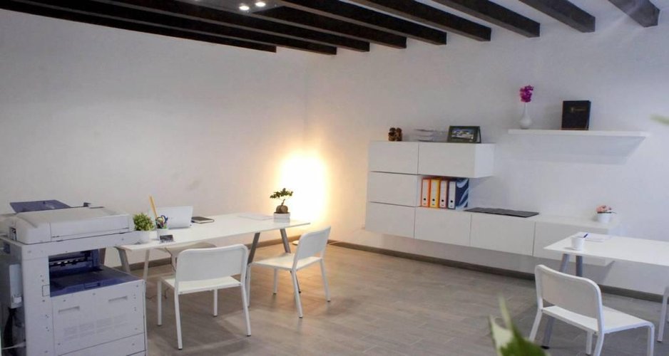 MONOLOCALE IN CORTE Cambiago