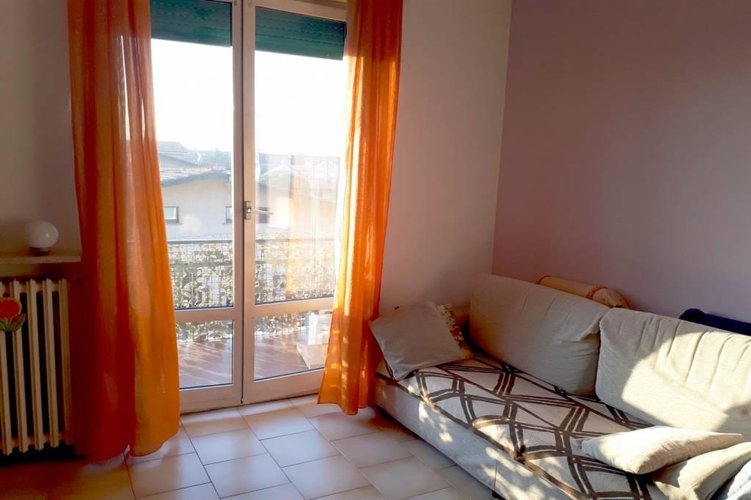 AMPIO BILOCALE IN CENTRO PAESE Carugate