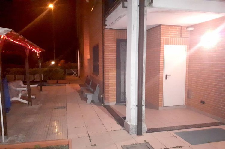 TRE LOCALI CON TAVERNA E GIARDINO Pessano con Bornago