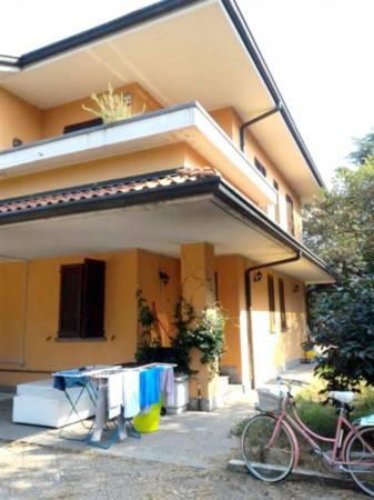 SPLENDIDO ATTICO Pessano con Bornago