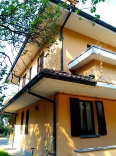 SPLENDIDO ATTICO Pessano con Bornago