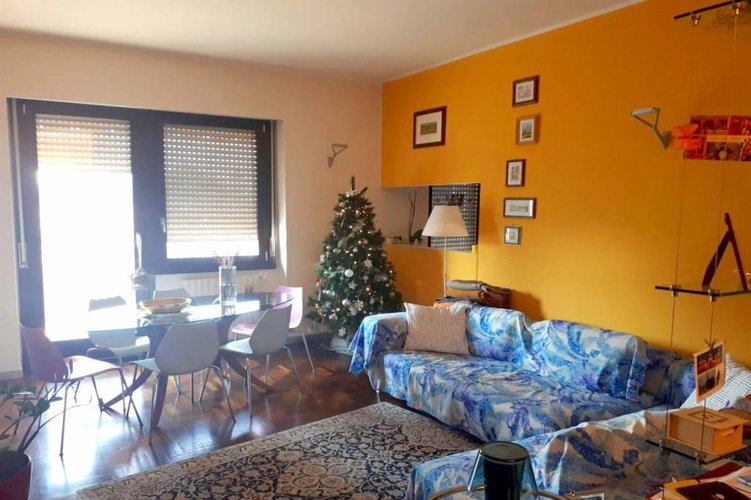 TRILOCALE RISTRUTTURATO AL SITO Cassina de Pecchi