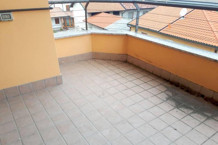 QUATTRO LOCALI DI RECENTE COSTRUZIONE Cambiago