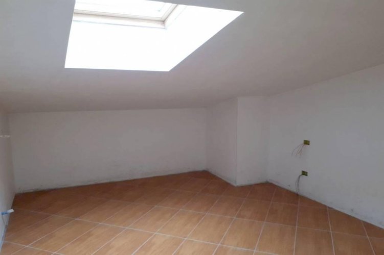 QUADRILOCALE DUPLEX CON TERRAZZO Cambiago