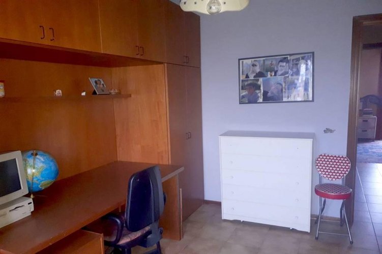 AMPIO TRE LOCALI ULTIMO PIANO Masate