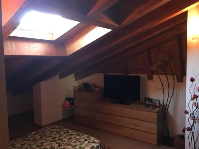 SPLENDIDO APPARTAMENTO IN VILLA DEL 2011 Masate