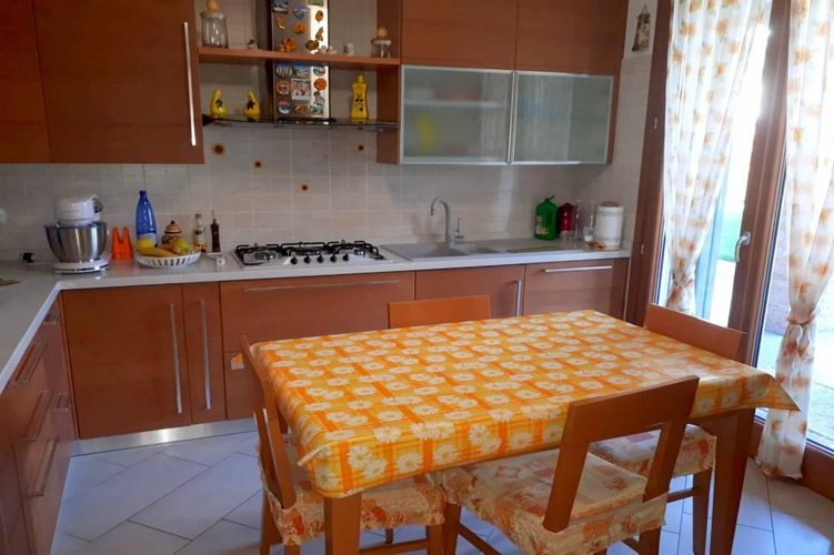 SPLENDIDA VILLA BIFAMILIARE DEL 2015 Bussero