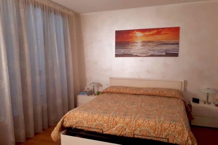 SPLENDIDA VILLA BIFAMILIARE DEL 2015 Bussero