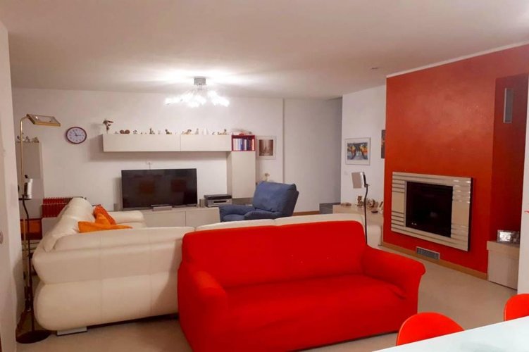 SPLENDIDA VILLA BIFAMILIARE DEL 2015 Bussero