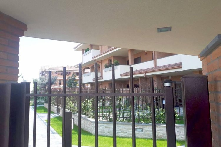 RESIDENZA: " LE ARCATE 6" Carugate