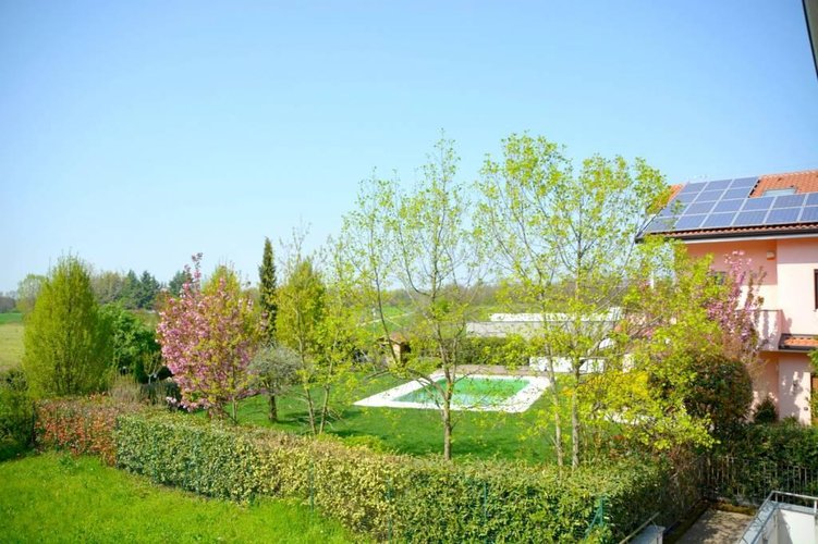 ATTICO CON GIARDINO E MANSARDA Masate