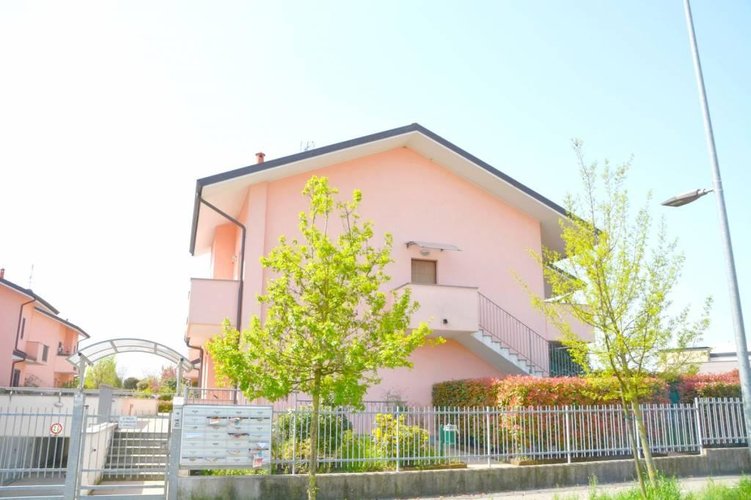 ATTICO CON GIARDINO E MANSARDA Masate