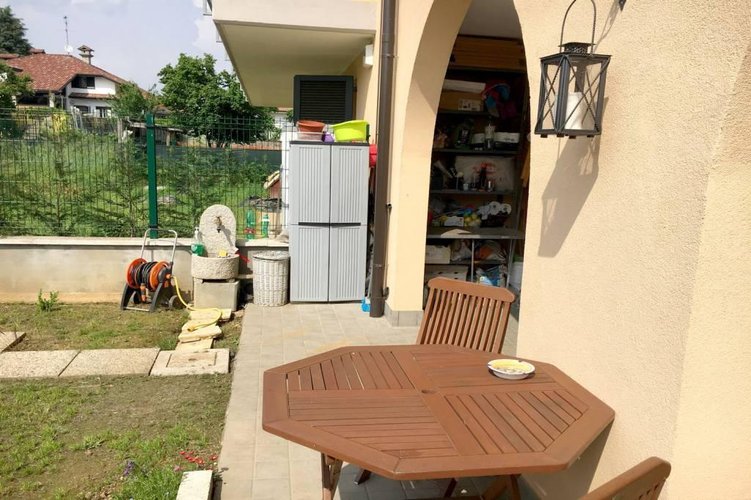 TRE LOCALI CON GIARDINO DEL 2015 Basiano