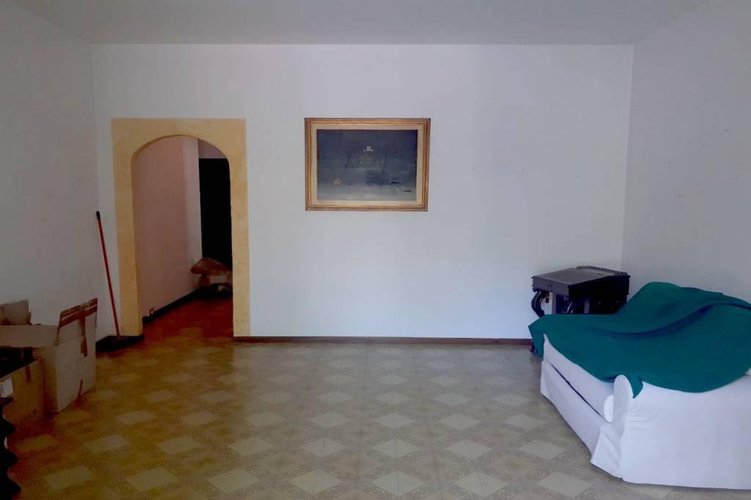 TRE LOCALI CON CUCINA ABITABILE VICINANZE MM2 Gessate