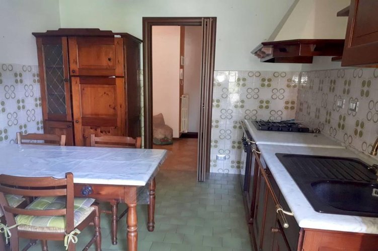 TRE LOCALI CON CUCINA ABITABILE VICINANZE MM2 Gessate